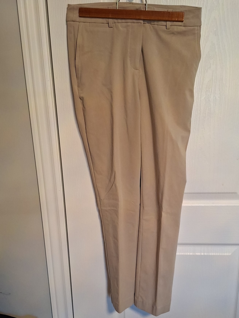 Men's Tailored Chino Pants in Khaki